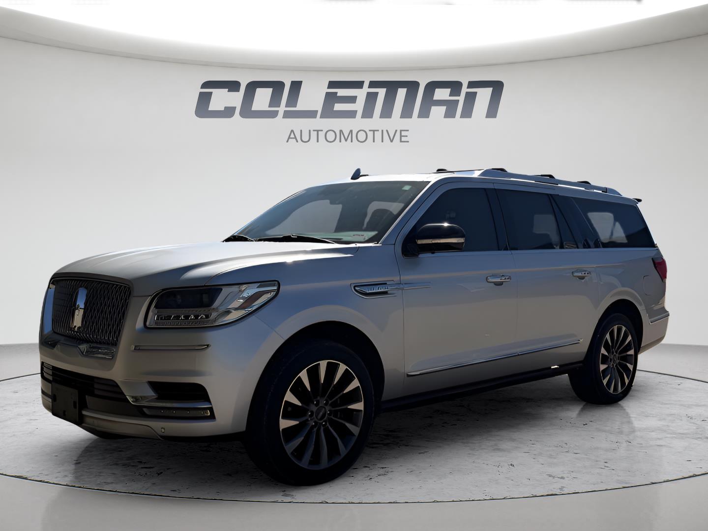 Ingot Silver Metallic 2019 Lincoln Navigator SUV / Crossover Four-Wheel Drive Automatic