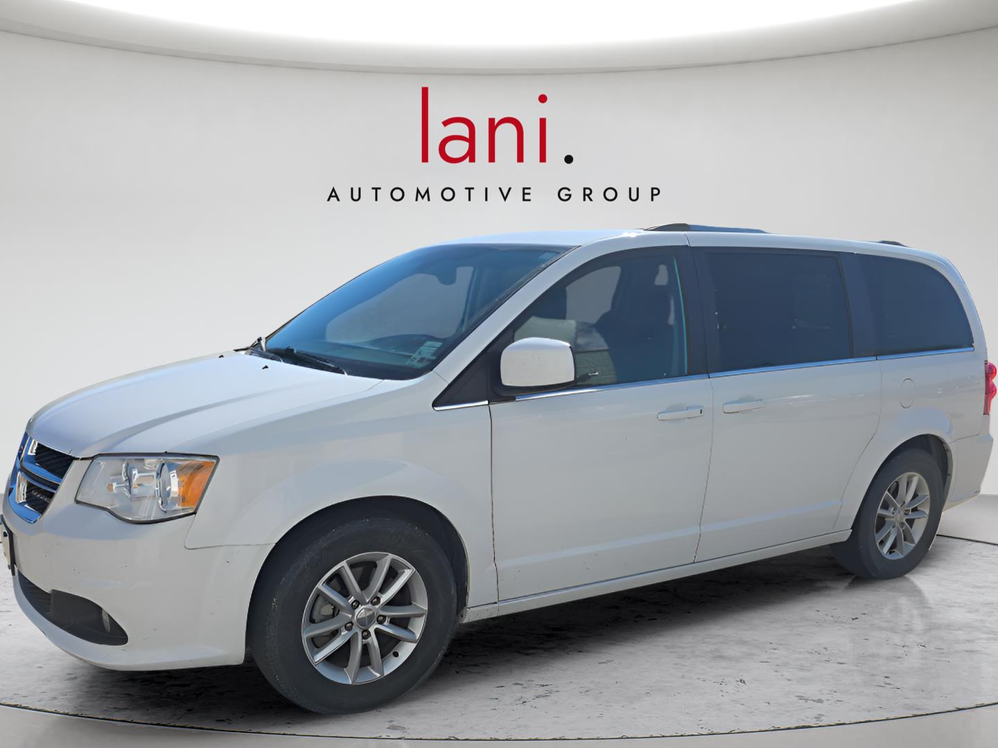 White Knuckle Clearcoat 2019 Dodge Grand Caravan Minivan Front-Wheel Drive 6-Speed Automatic