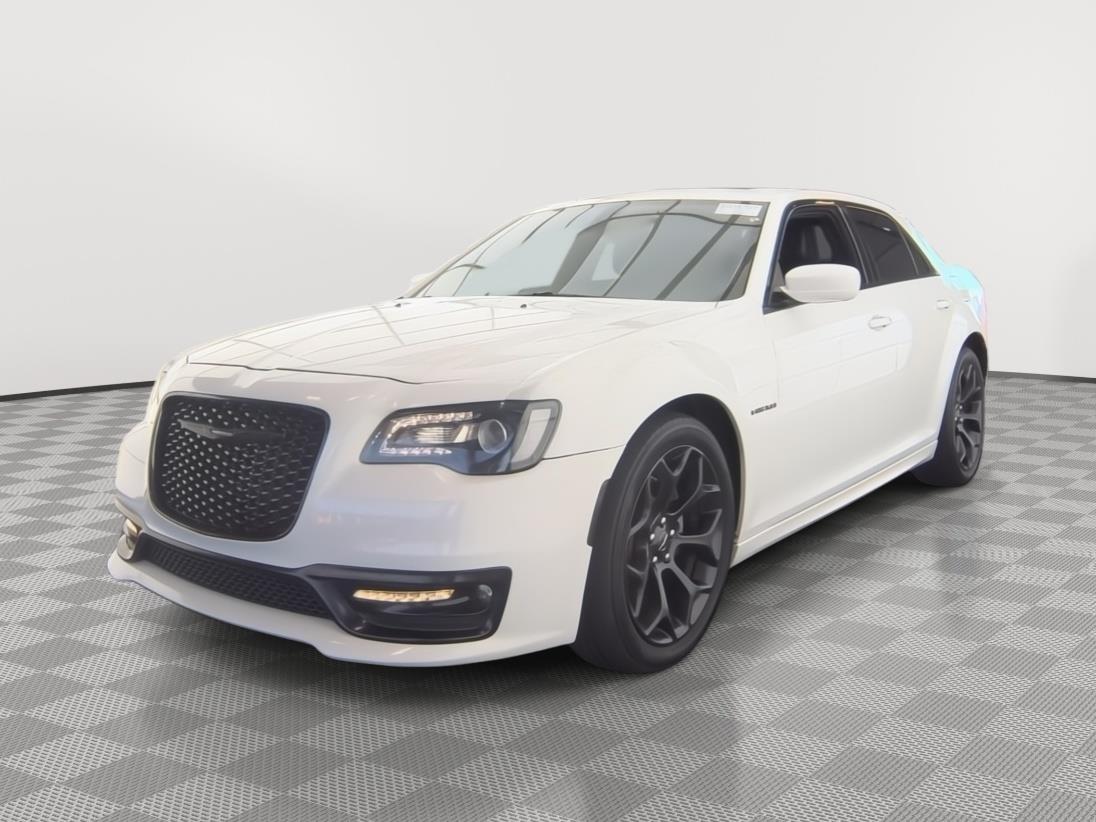2019 Chrysler 300 S's photo