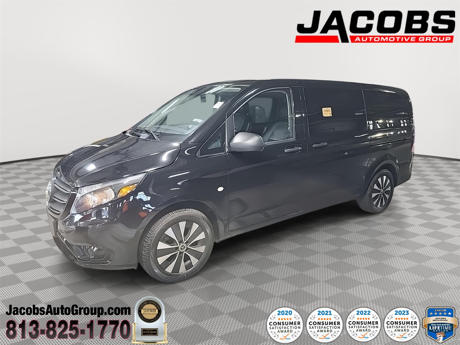 Obsidian Black Metallic 2022 Mercedes-Benz Metris Van Rear-Wheel Drive Automatic