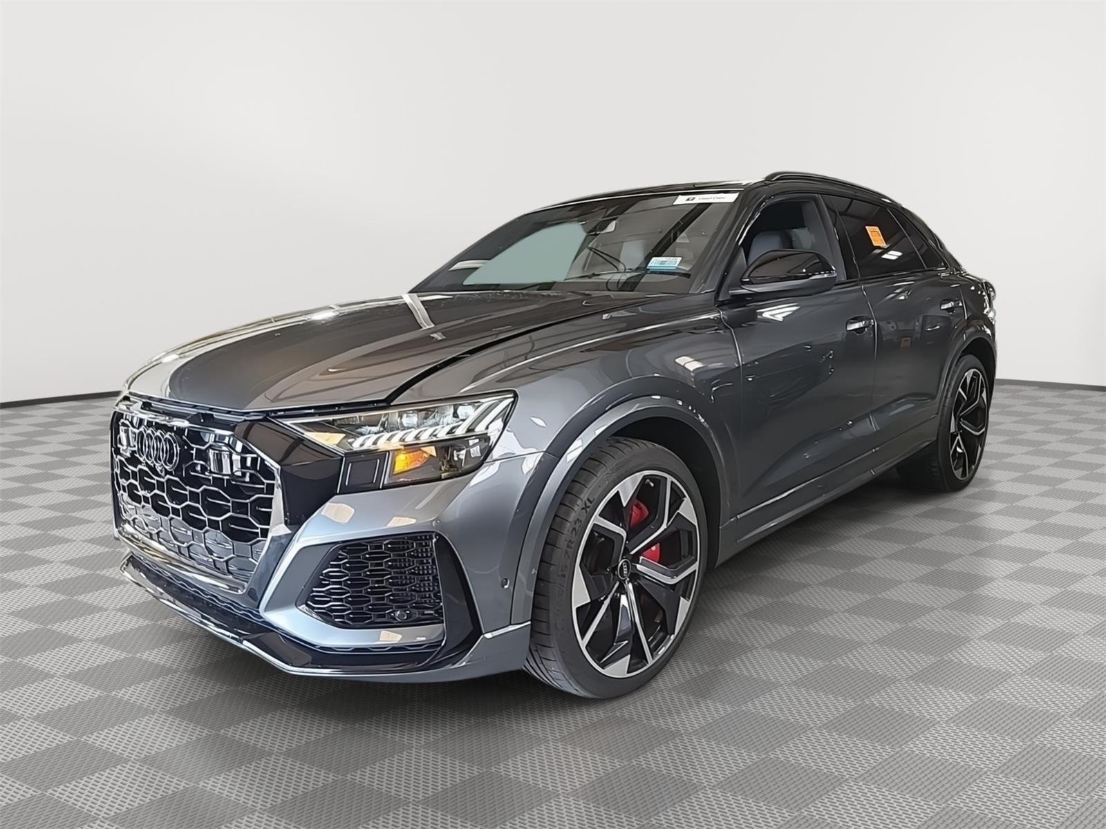 2024 Audi RS Q8 -'s photo