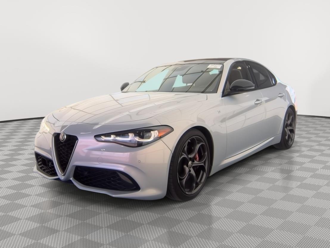 2024 Alfa Romeo Giulia Ti RWD's photo
