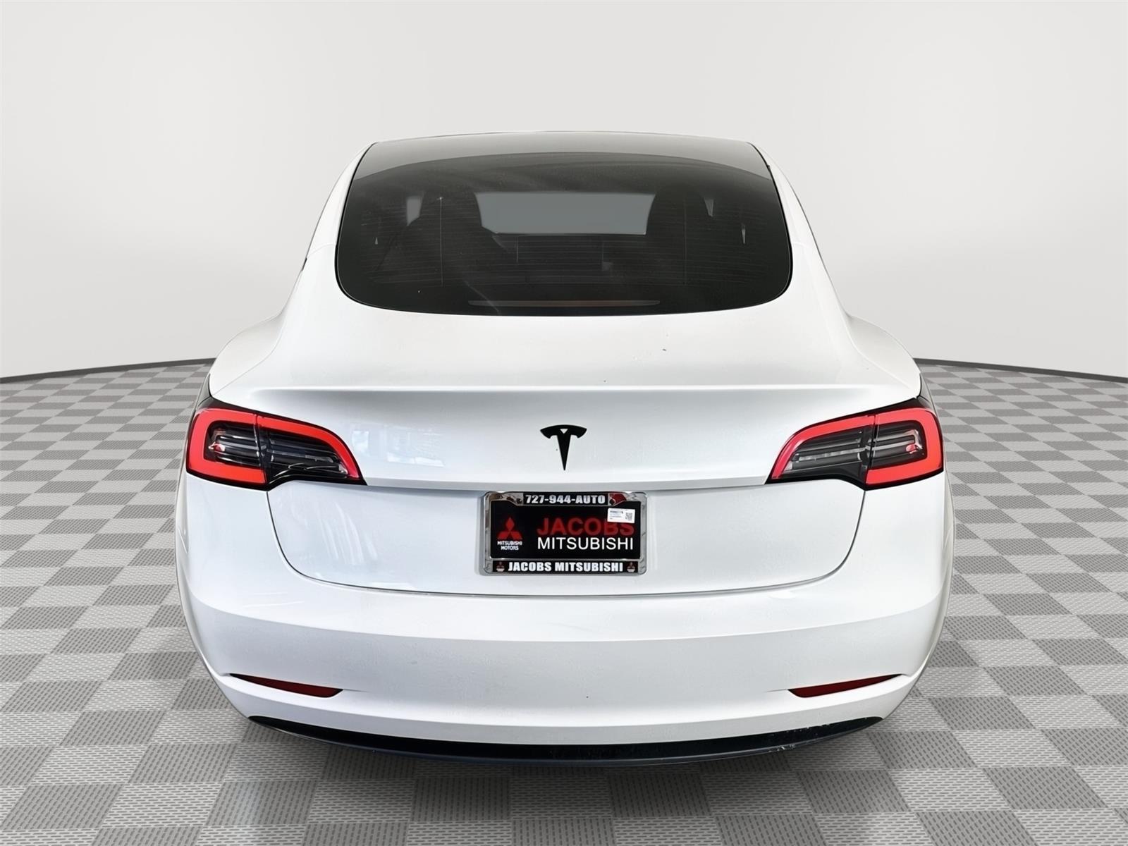 2023 Tesla Model 3 photo 4