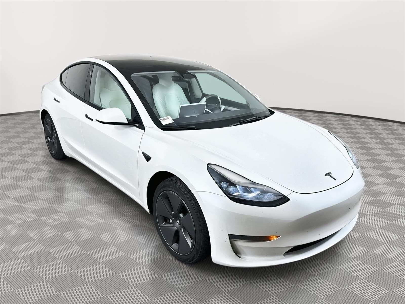 2023 Tesla Model 3 photo 7