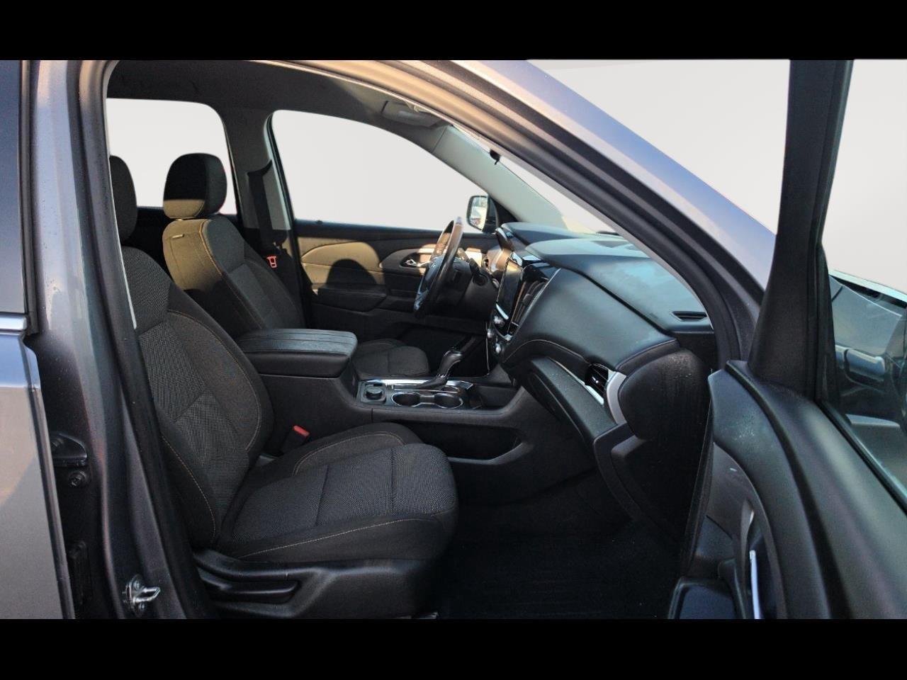 2020 Chevrolet Traverse photo 11