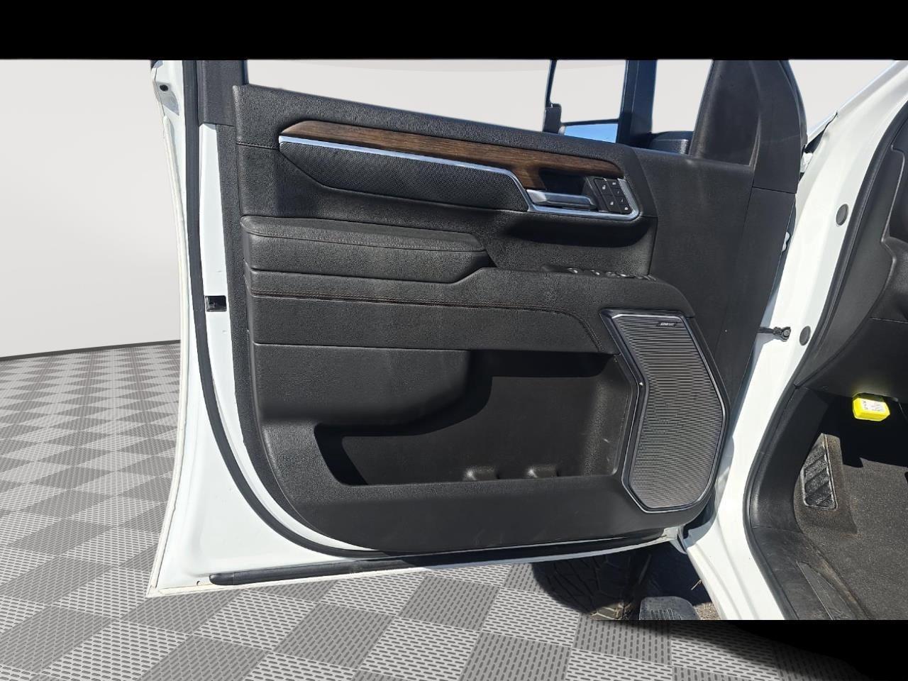 2025 Chevrolet Silverado 3500HD photo 12