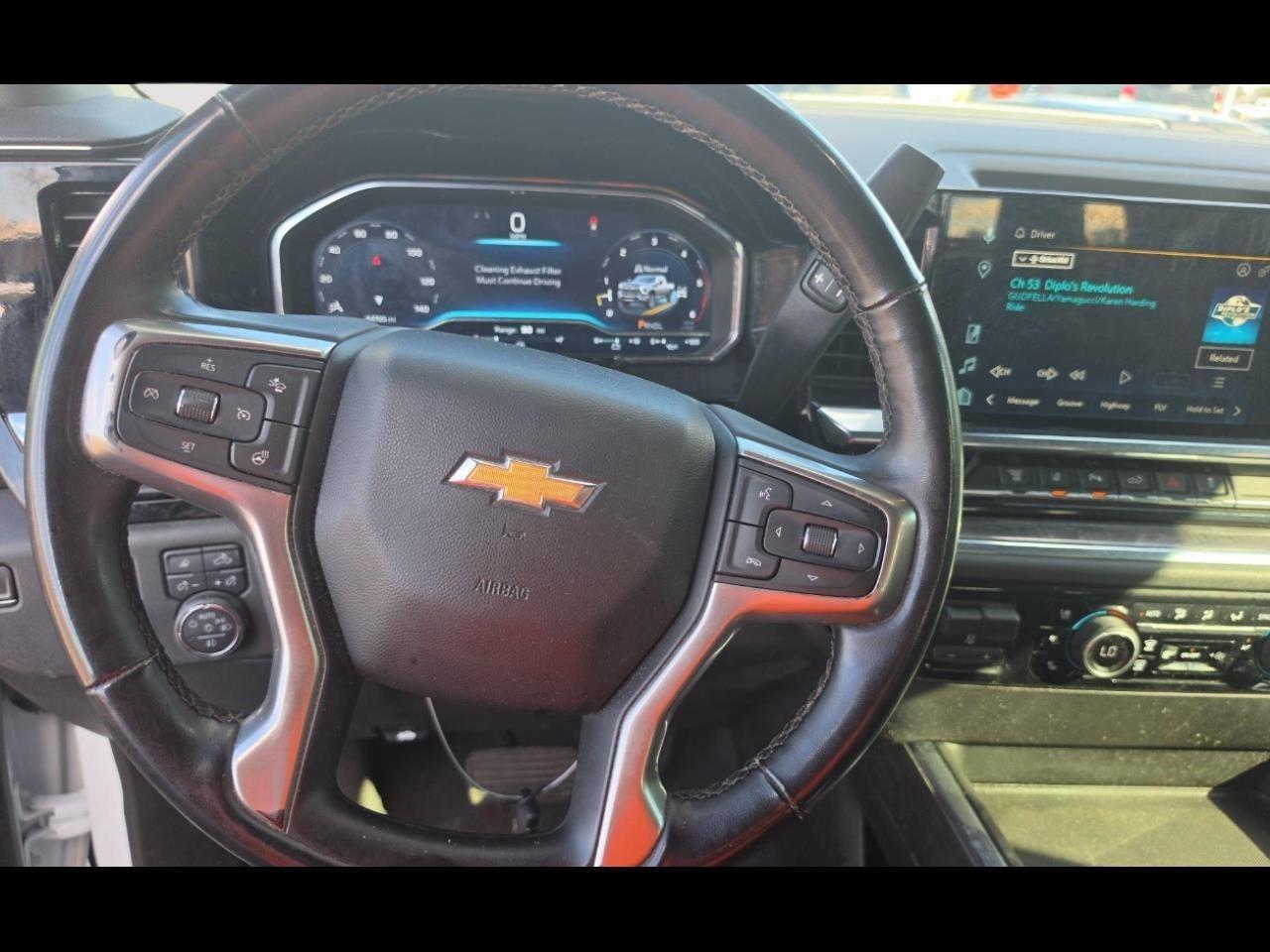 2024 Chevrolet Silverado 3500HD photo 10