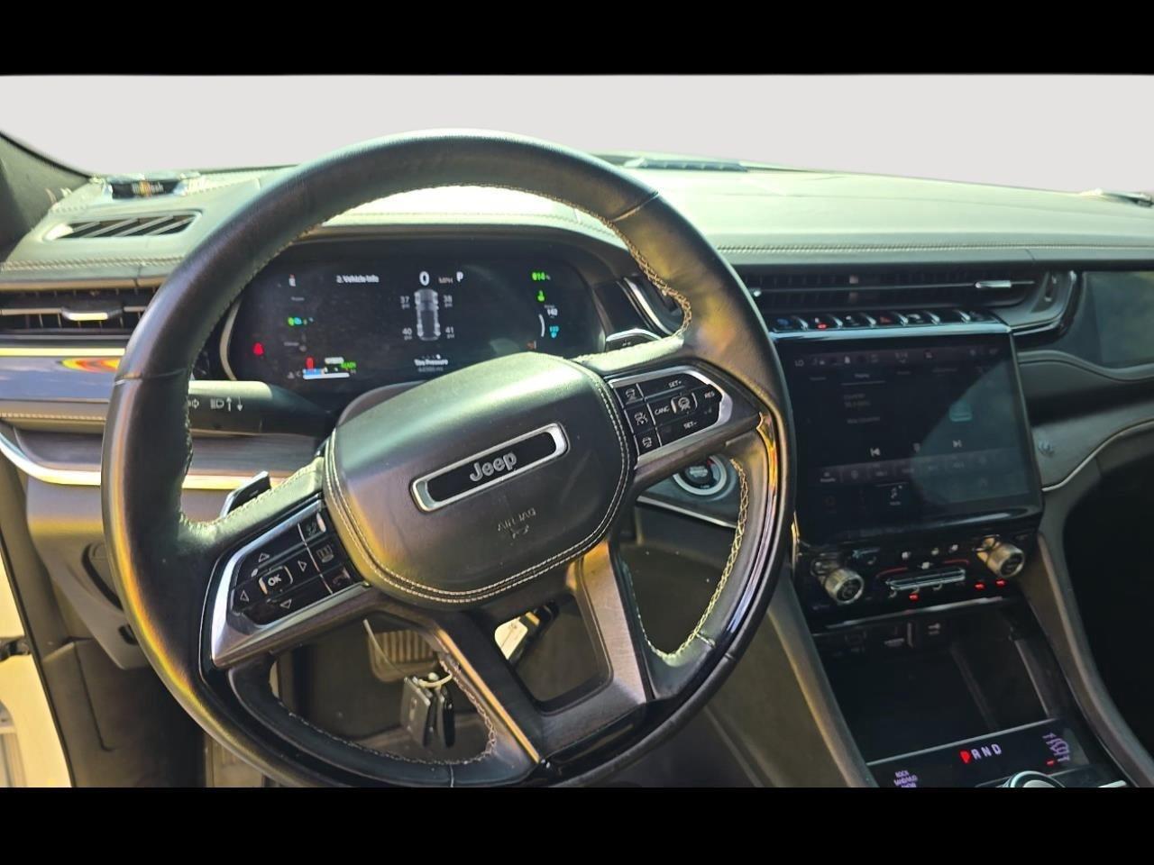 2023 Jeep Grand Cherokee 4xe photo 6