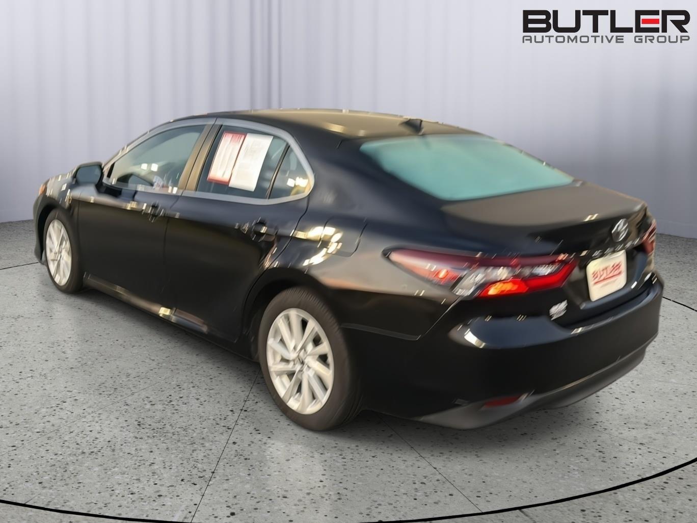 Used 2022 Toyota Camry Sedan