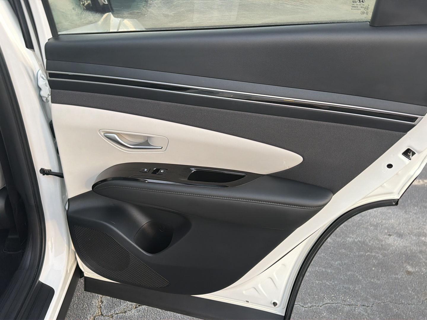 Used 2024 Hyundai Tucson Hybrid SUV