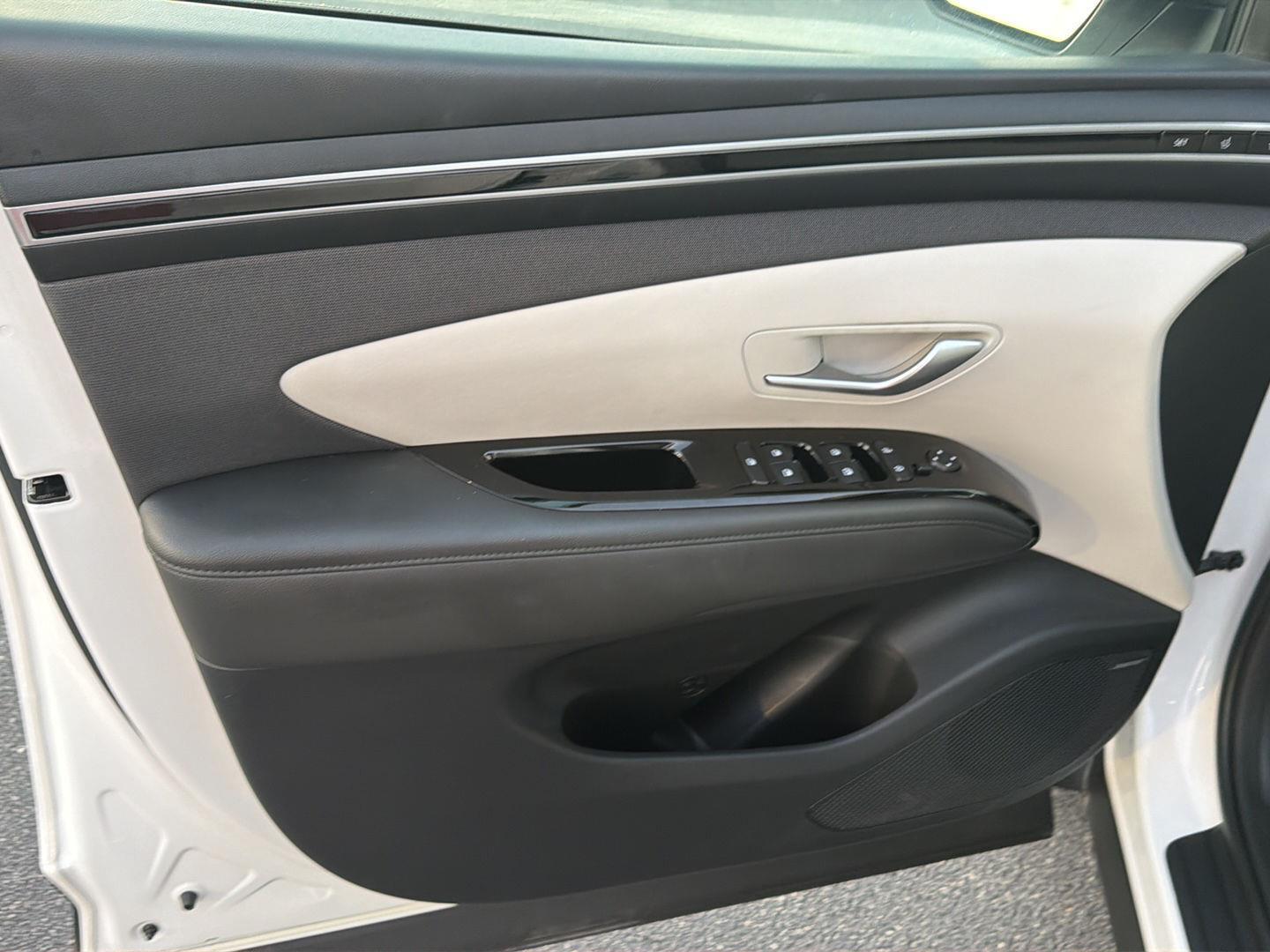 Used 2024 Hyundai Tucson Hybrid SUV