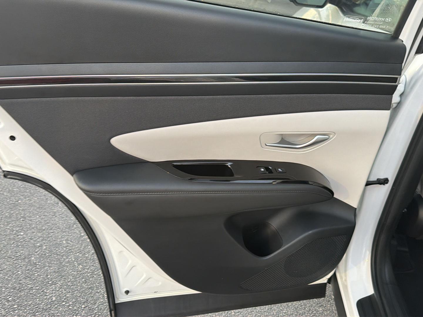 Used 2024 Hyundai Tucson Hybrid SUV