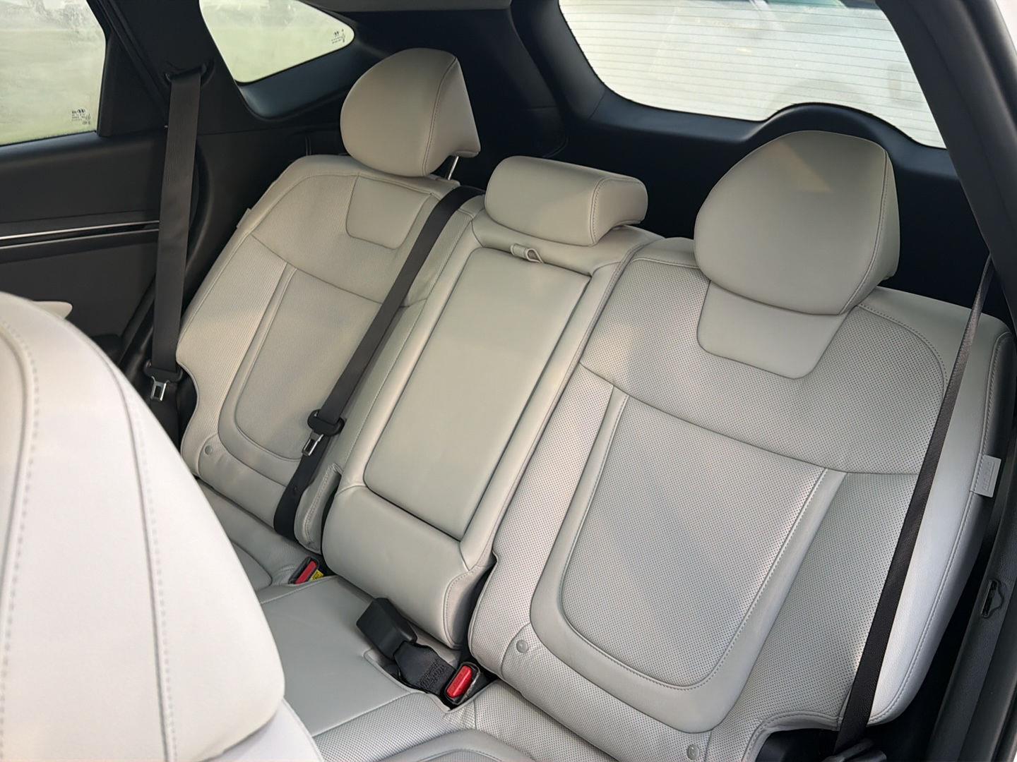 Used 2024 Hyundai Tucson Hybrid SUV