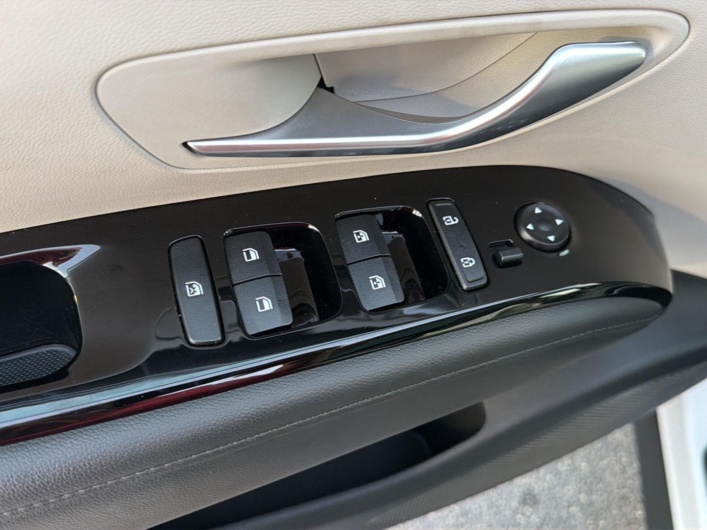 Used 2024 Hyundai Tucson Hybrid SUV