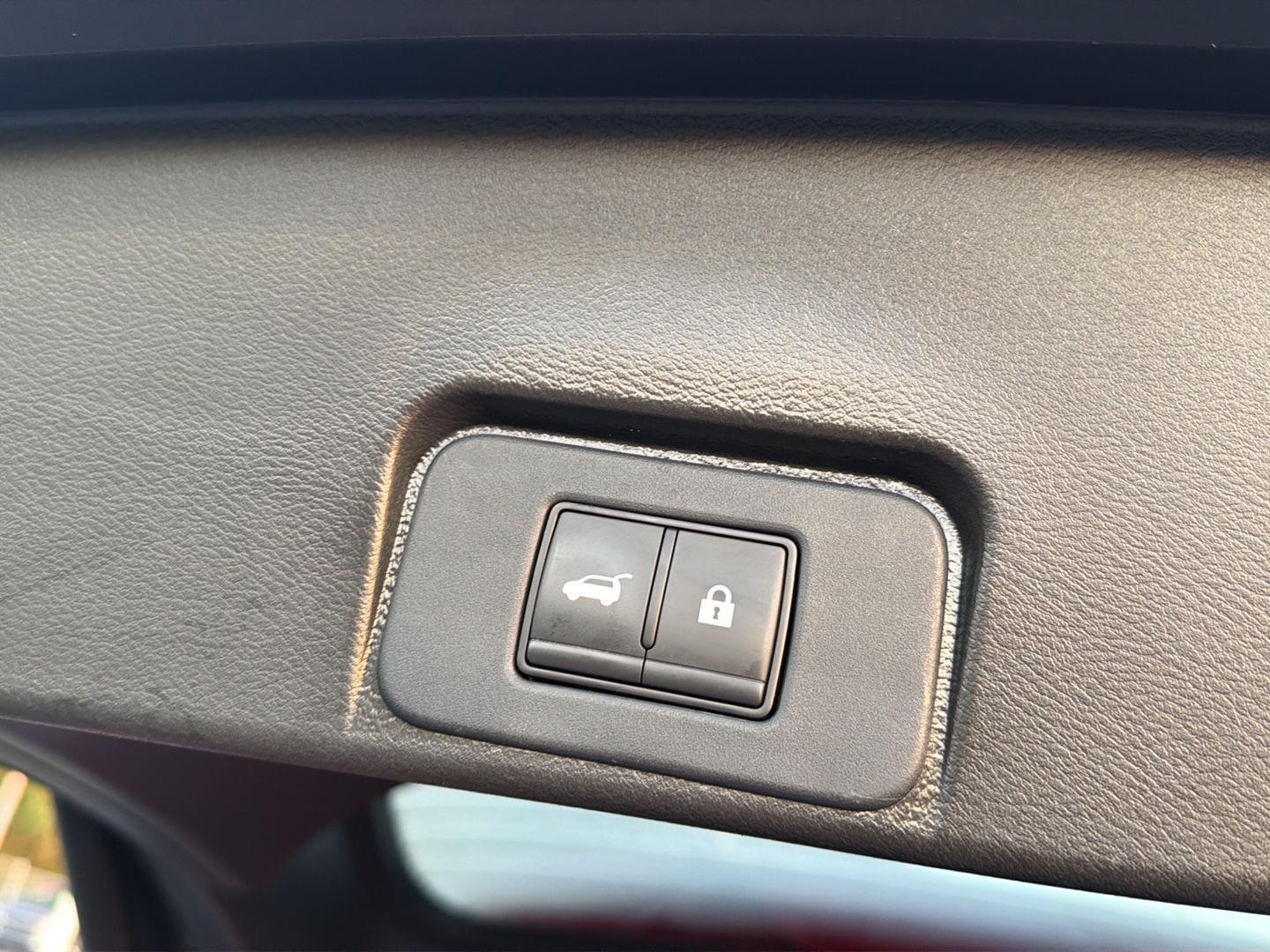Used 2023 Nissan Rogue SUV