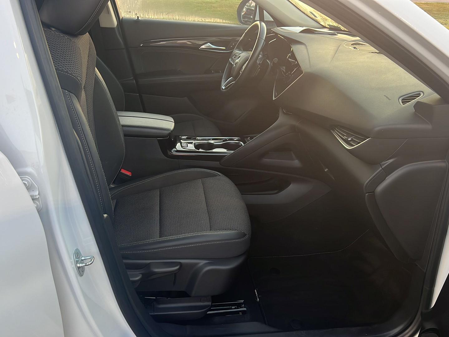 Used 2023 Buick Envision SUV