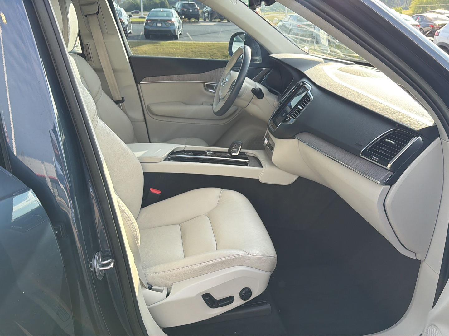 Used 2023 Volvo XC90 SUV
