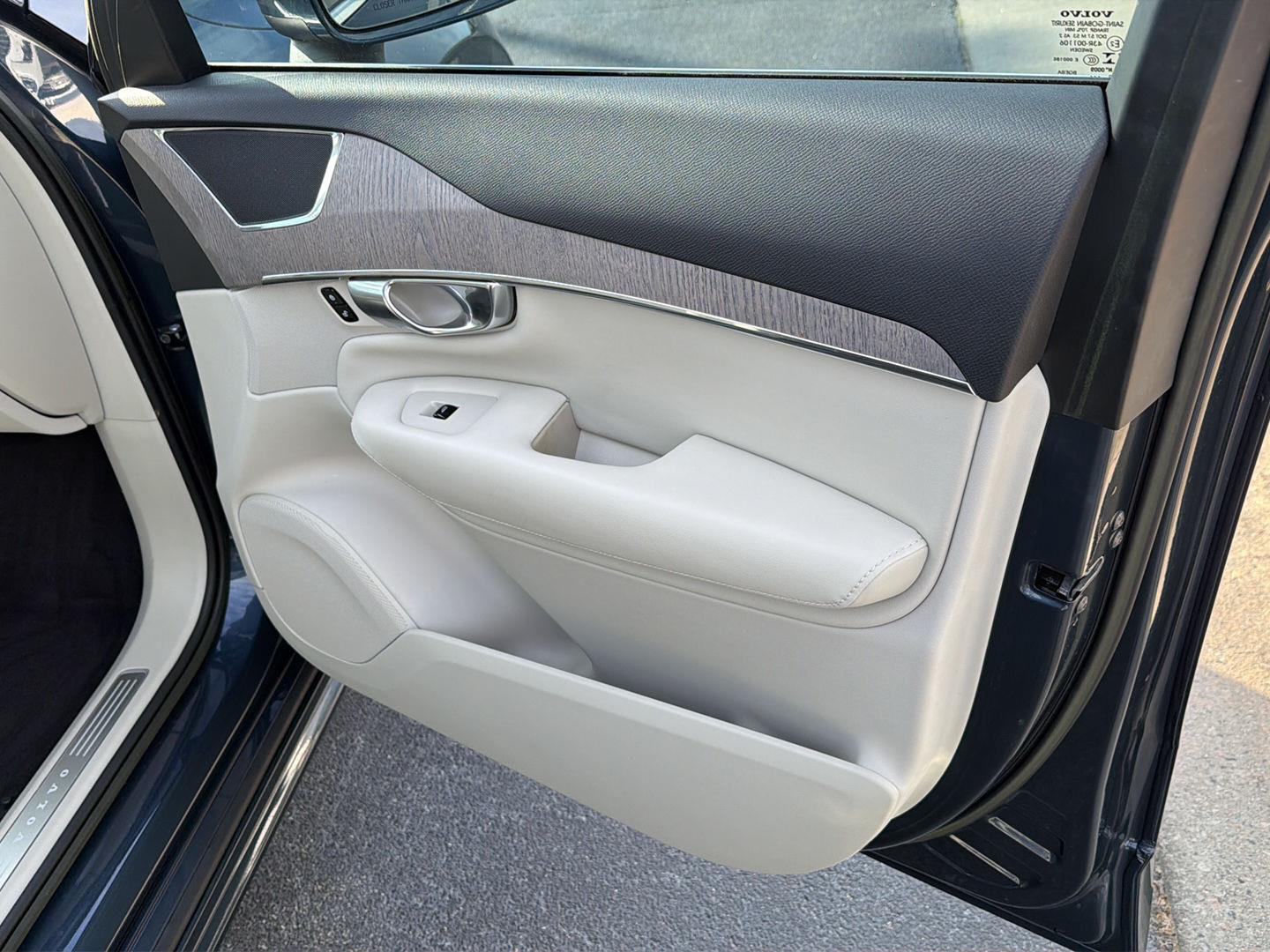 Used 2023 Volvo XC90 SUV