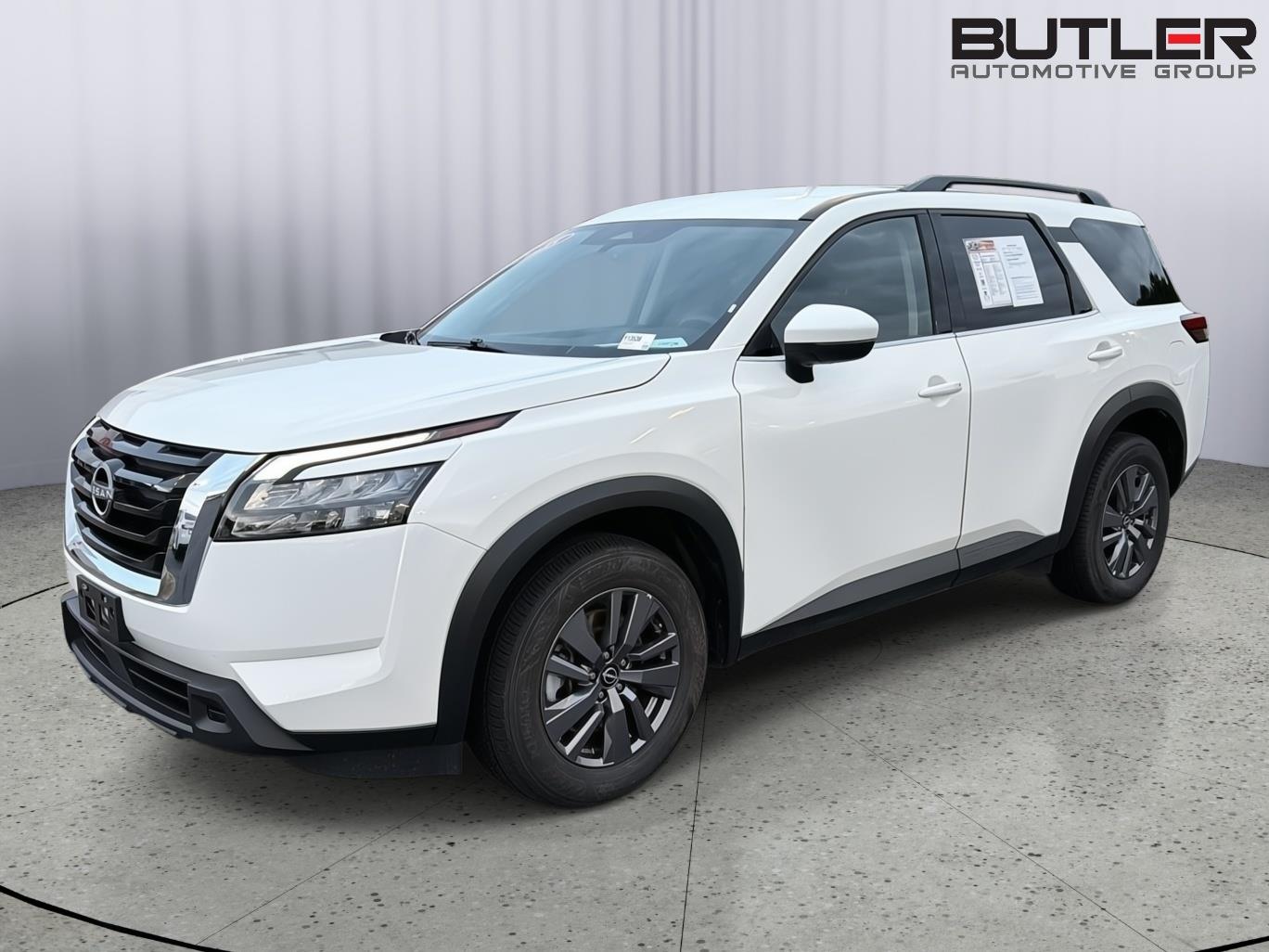 Used 2025 Nissan Pathfinder SUV
