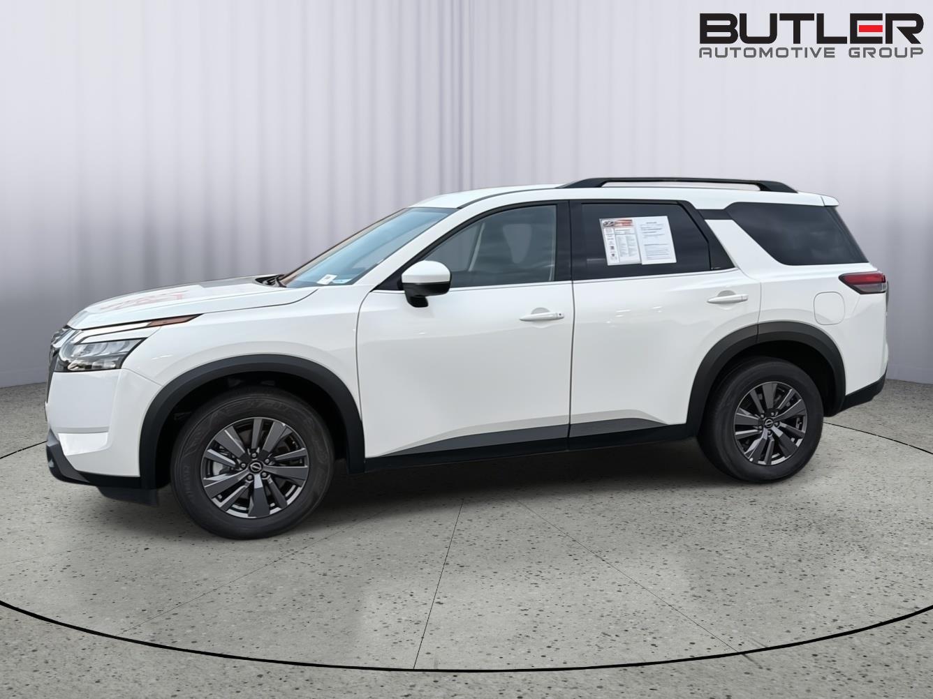 Used 2025 Nissan Pathfinder SUV
