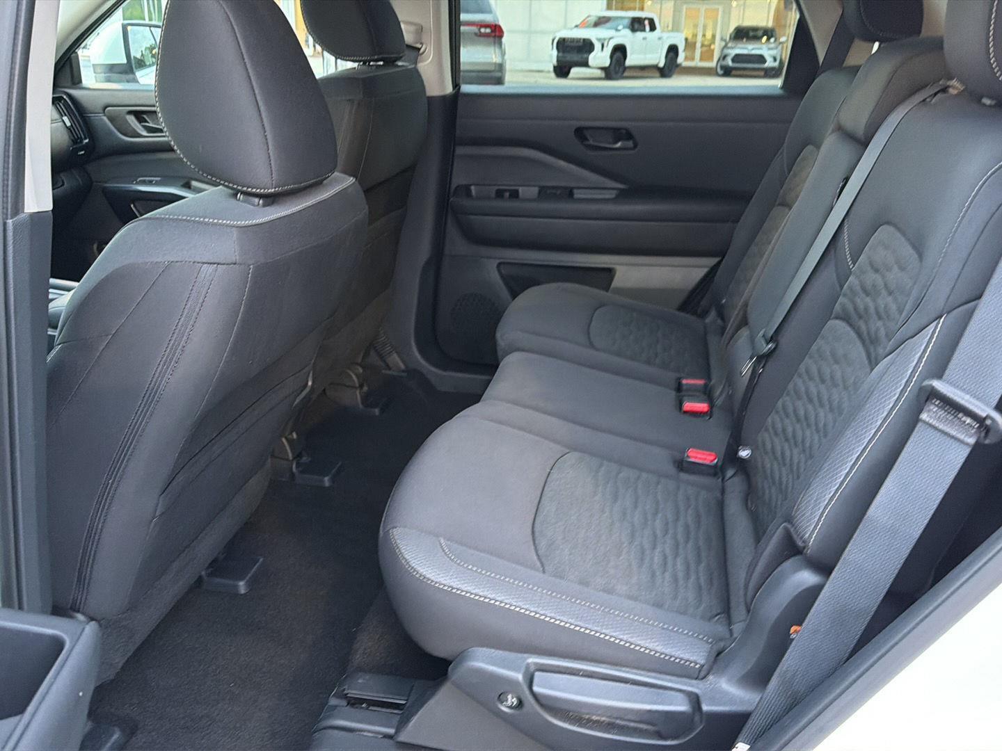 Used 2025 Nissan Pathfinder SUV