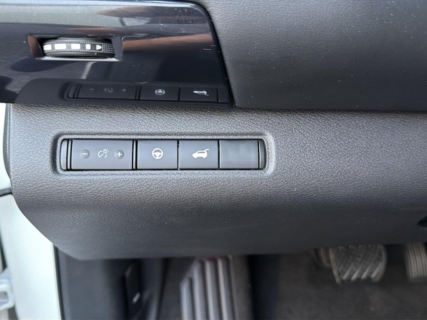 Used 2025 Nissan Pathfinder SUV