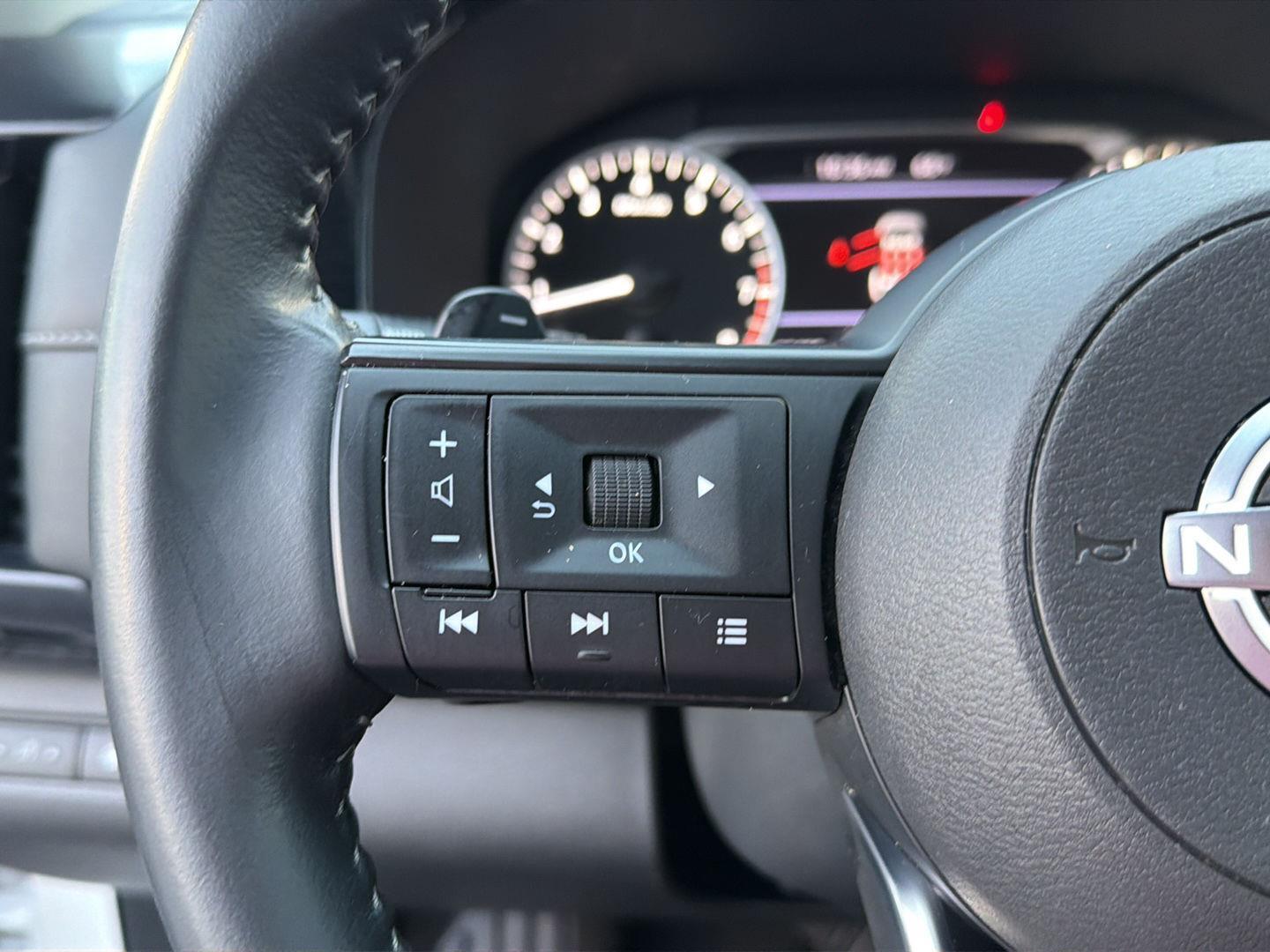 Used 2025 Nissan Pathfinder SUV