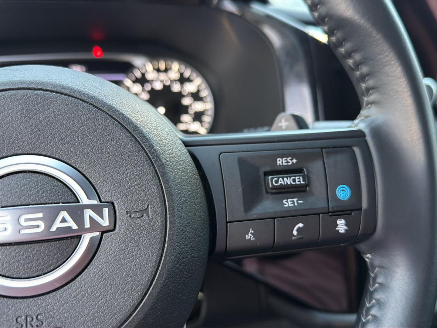 Used 2025 Nissan Pathfinder SUV