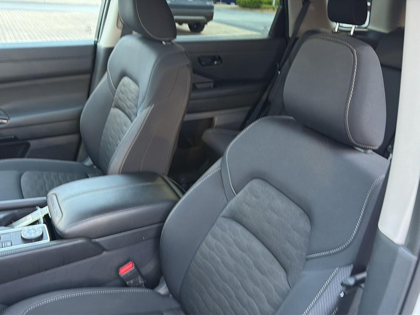 Used 2025 Nissan Pathfinder SUV