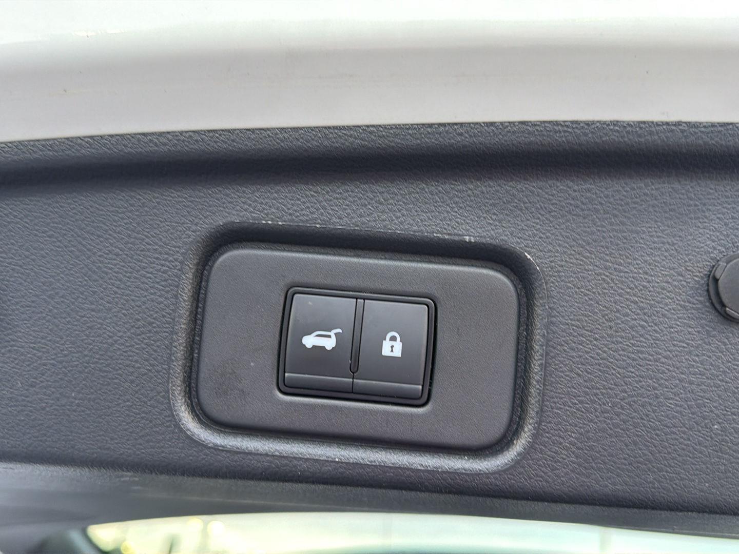 Used 2025 Nissan Pathfinder SUV
