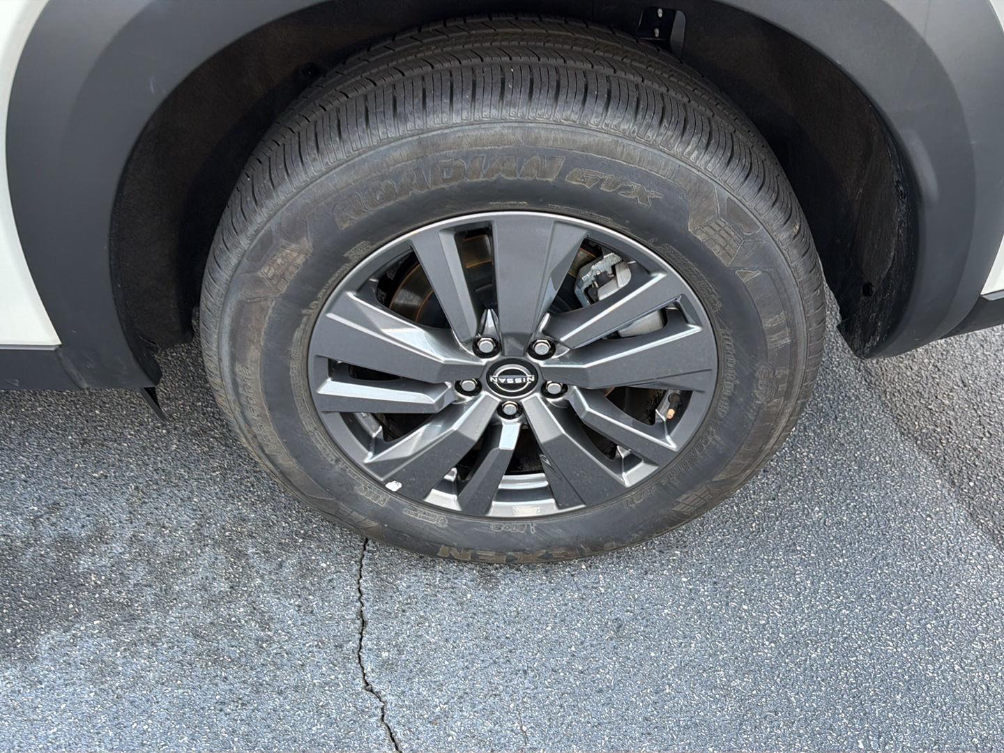 Used 2025 Nissan Pathfinder SUV