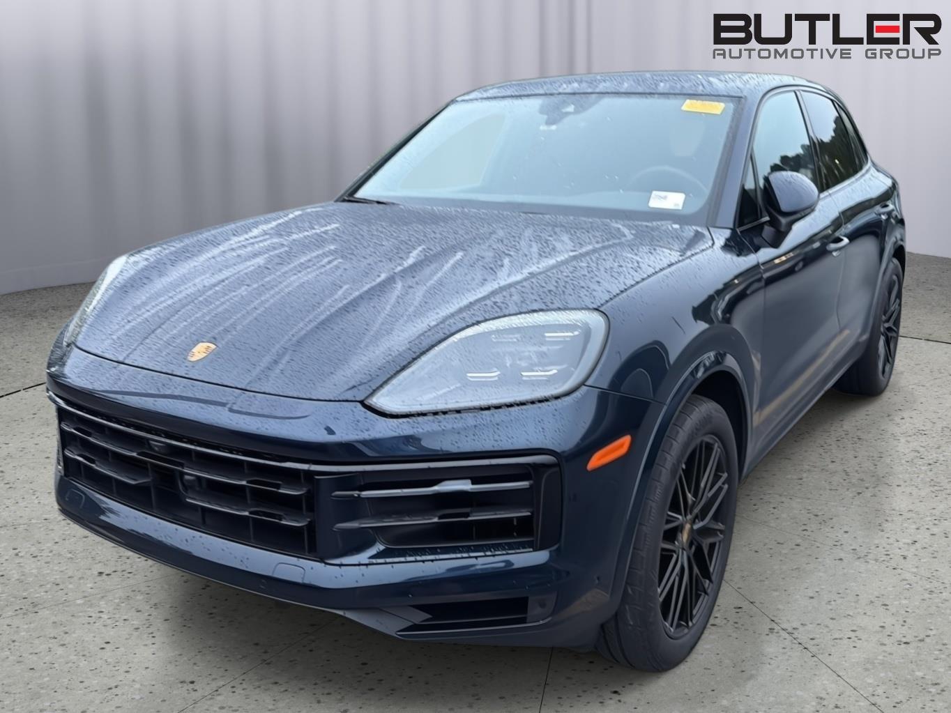 2024 Porsche Cayenne -'s photo