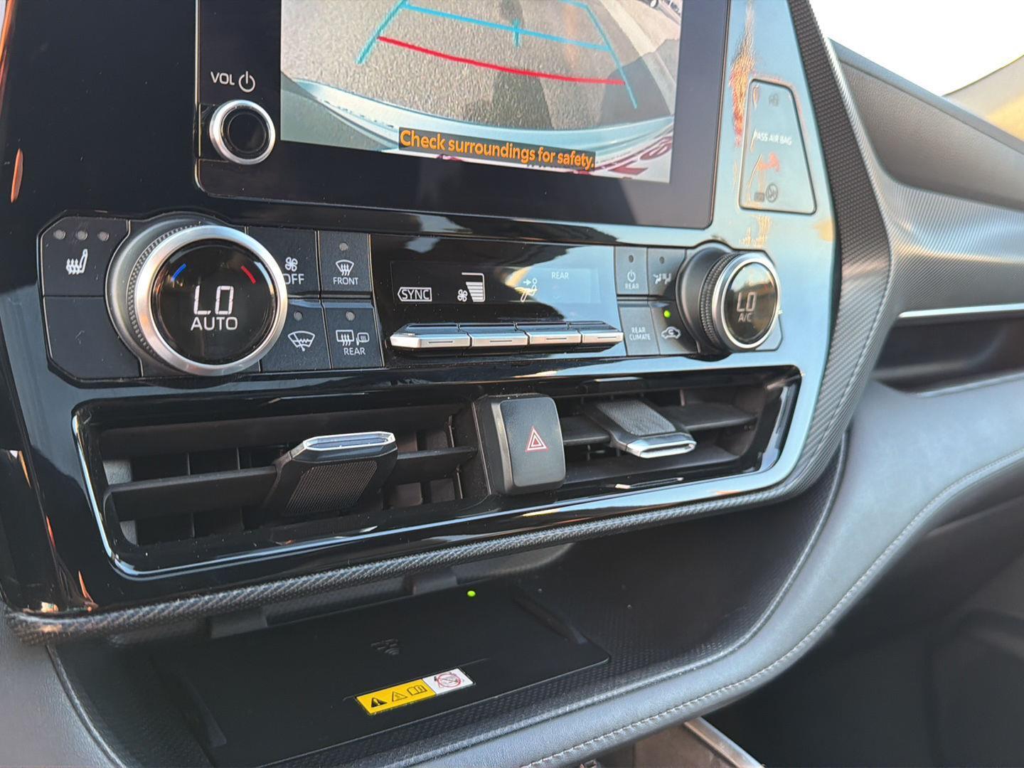 Used 2023 Toyota Highlander SUV