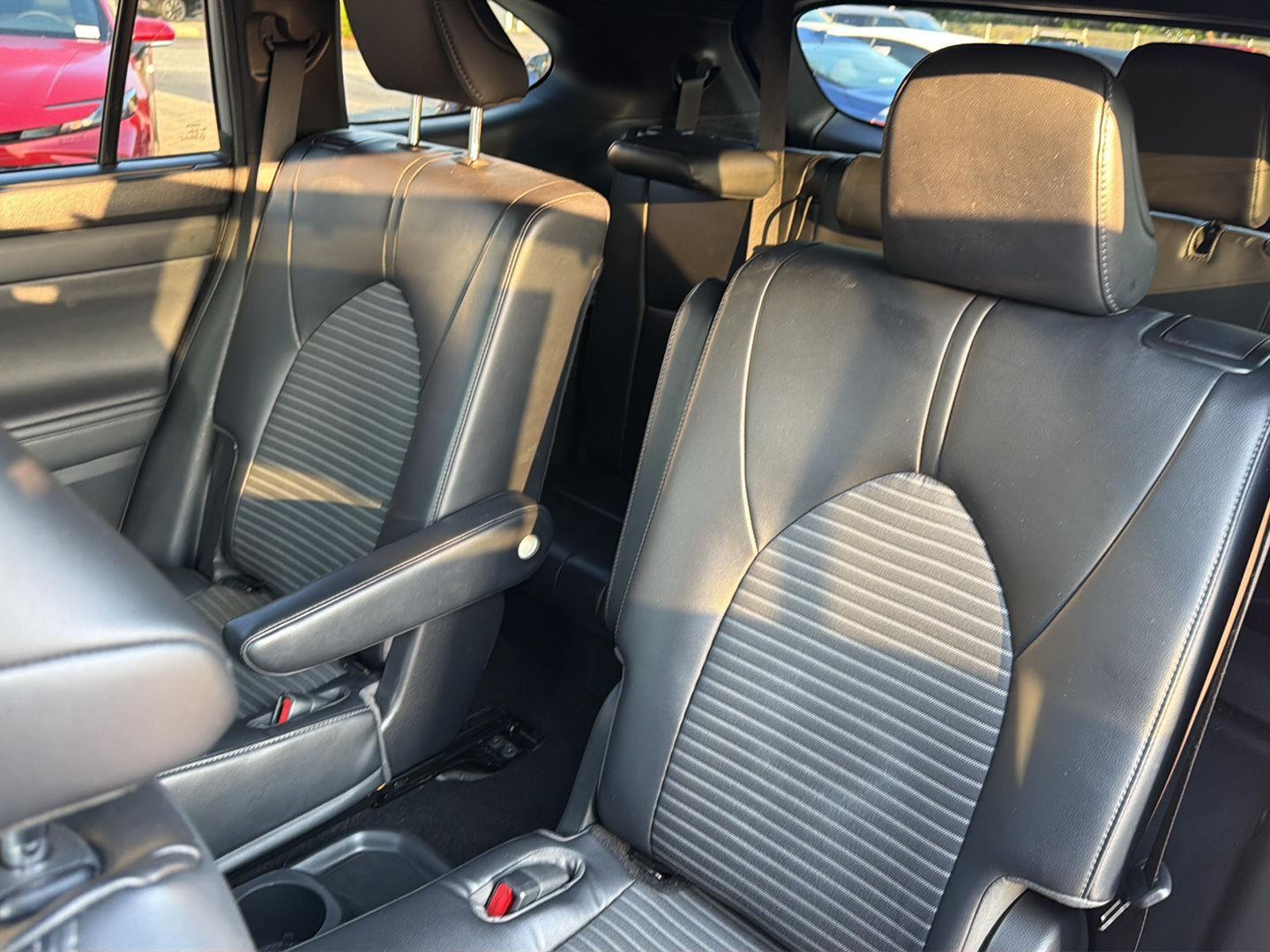 Used 2023 Toyota Highlander SUV