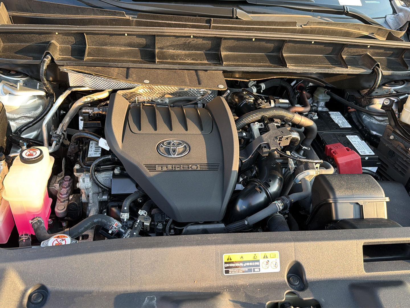 Used 2023 Toyota Highlander SUV