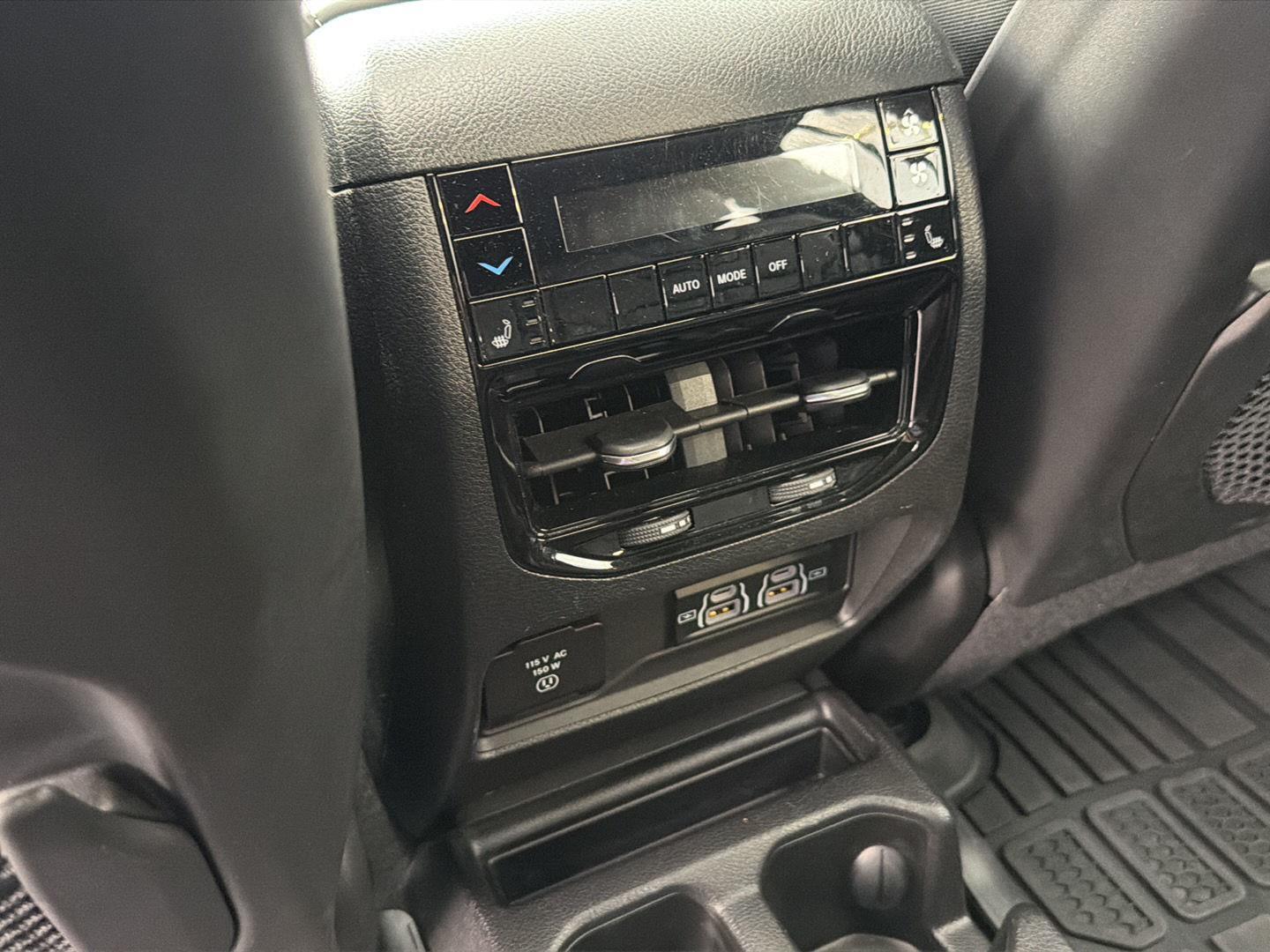 Used 2023 Jeep Grand Cherokee L SUV