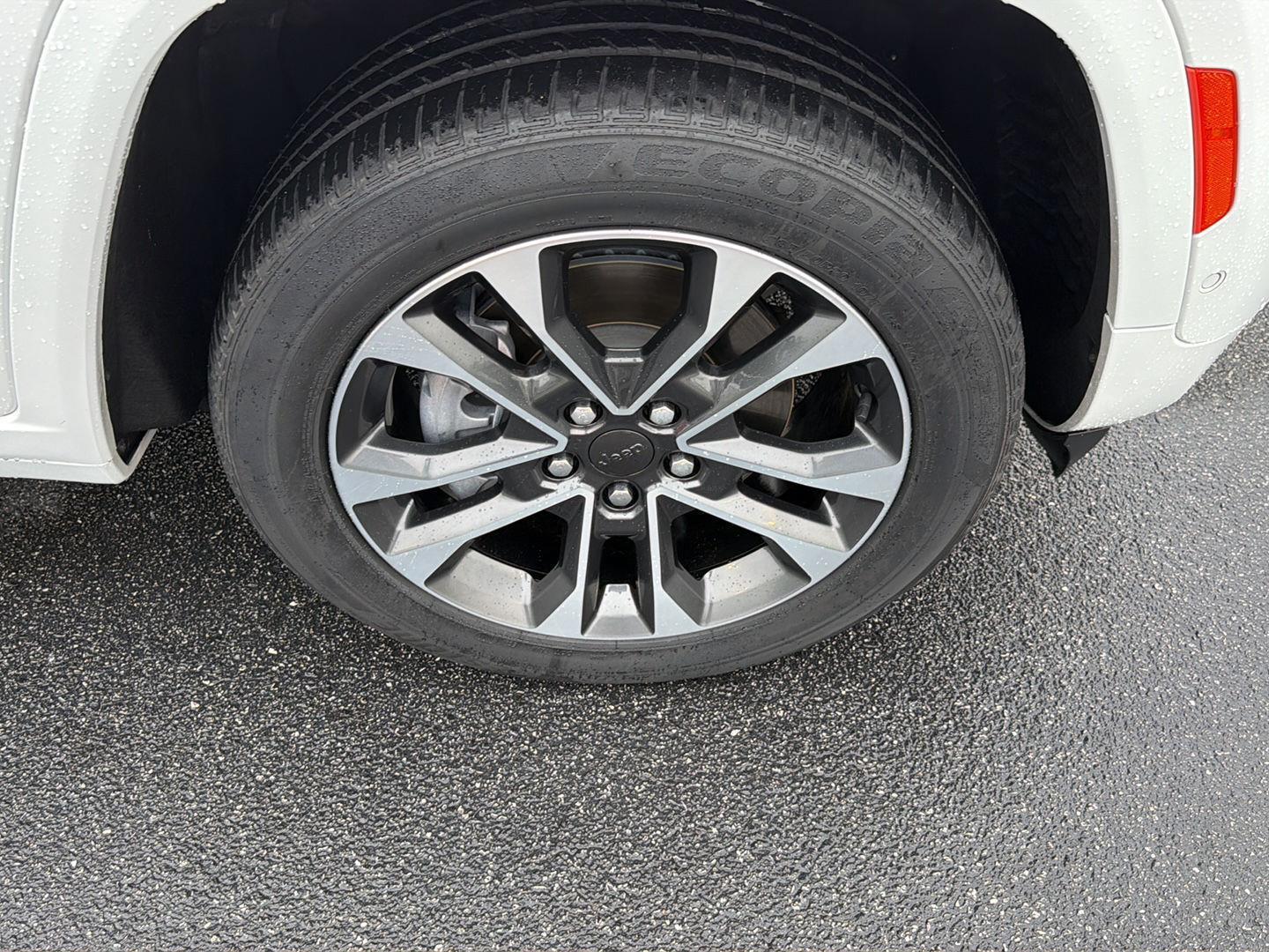 Used 2023 Jeep Grand Cherokee L SUV