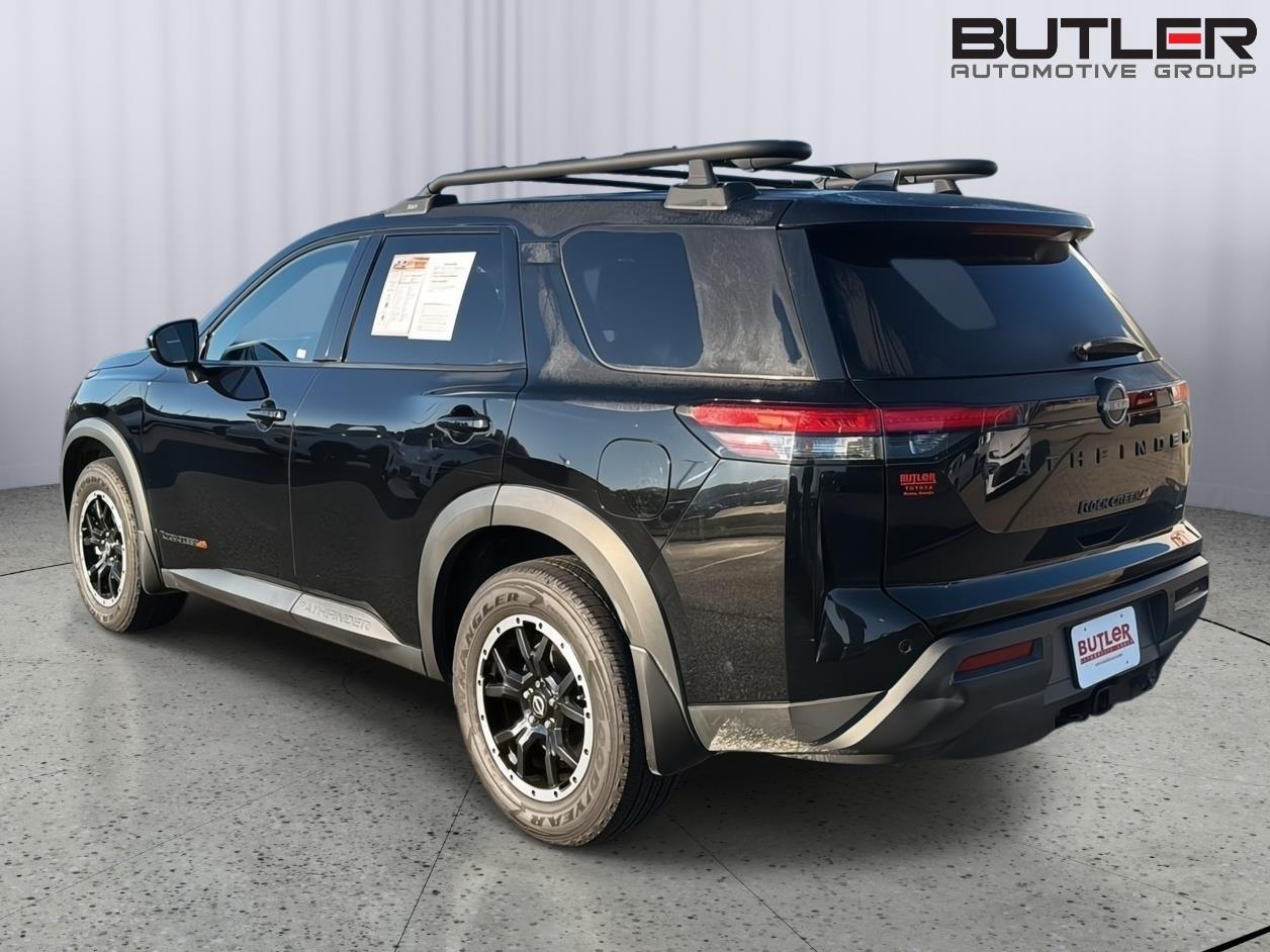 Used 2023 Nissan Pathfinder SUV