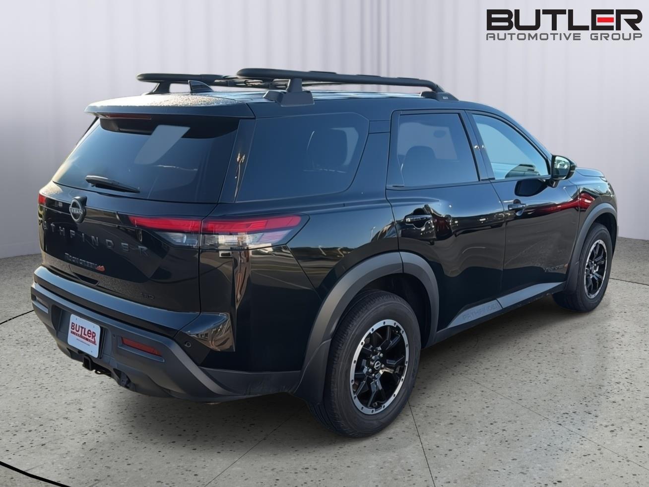 Used 2023 Nissan Pathfinder SUV