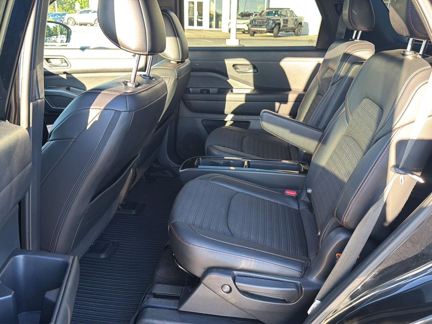 Used 2023 Nissan Pathfinder SUV