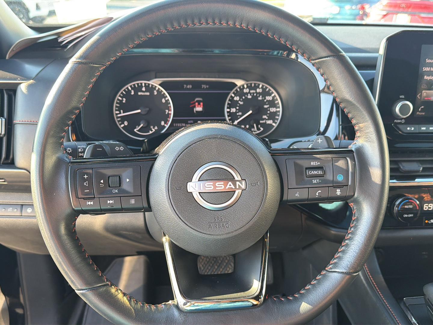 Used 2023 Nissan Pathfinder SUV