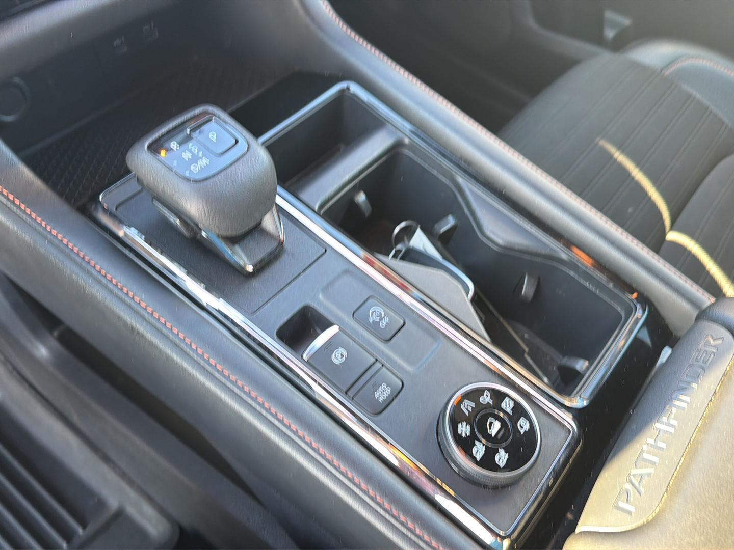 Used 2023 Nissan Pathfinder SUV