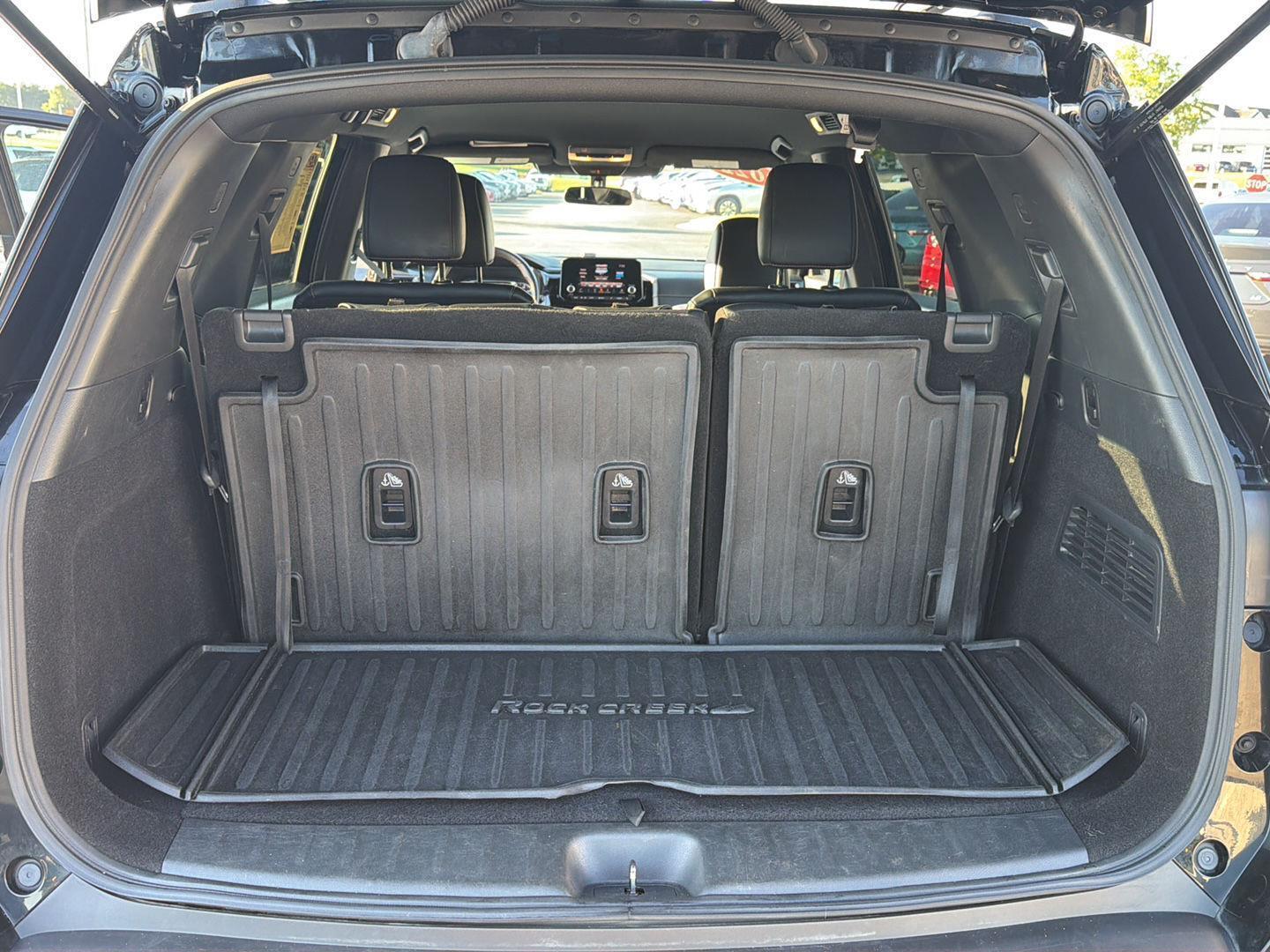 Used 2023 Nissan Pathfinder SUV