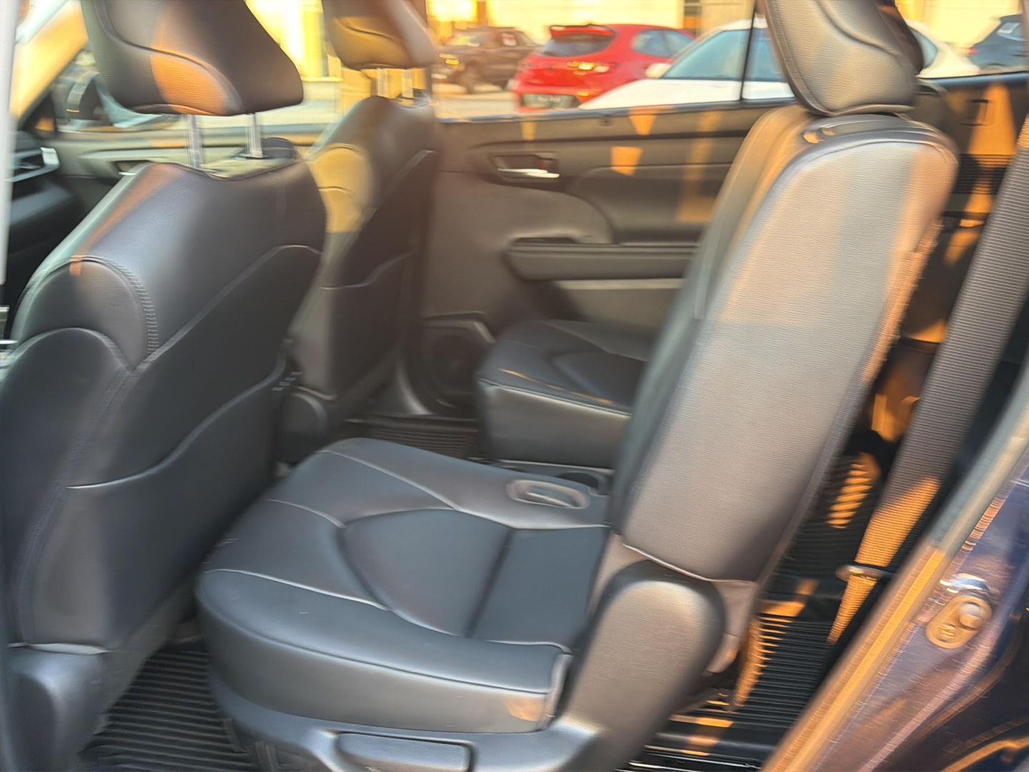 Used 2023 Toyota Highlander SUV