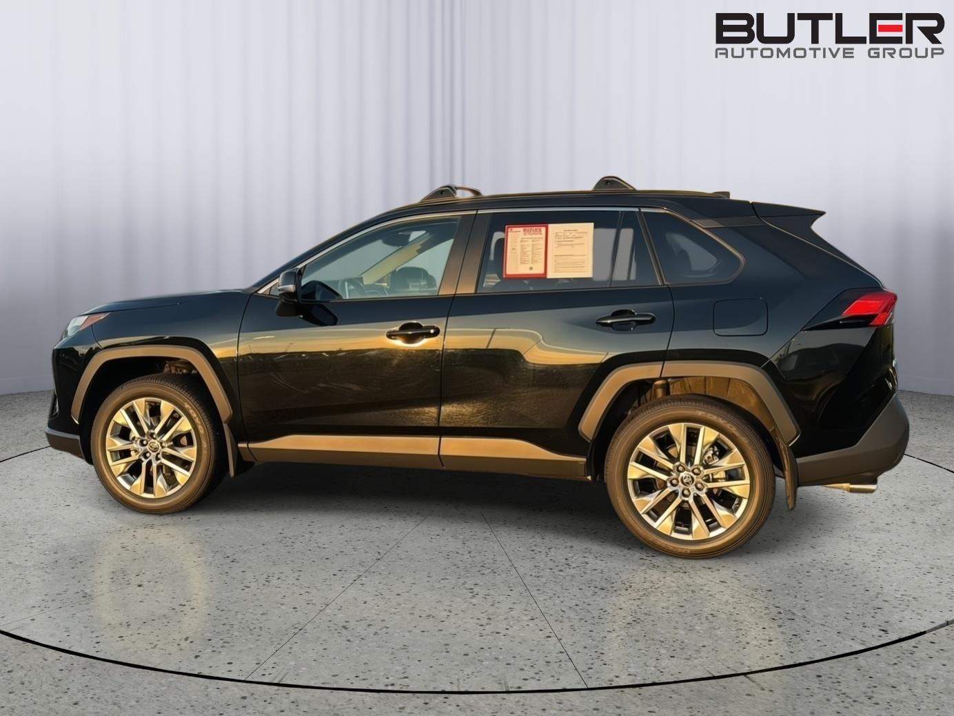 Used 2025 Toyota RAV4 SUV