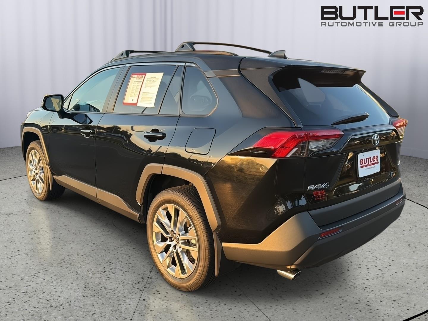 Used 2025 Toyota RAV4 SUV