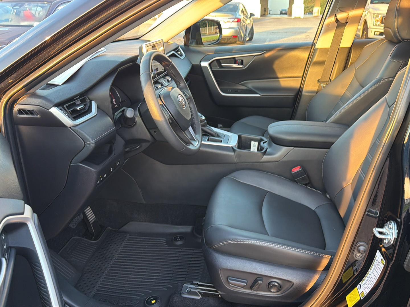 Used 2025 Toyota RAV4 SUV