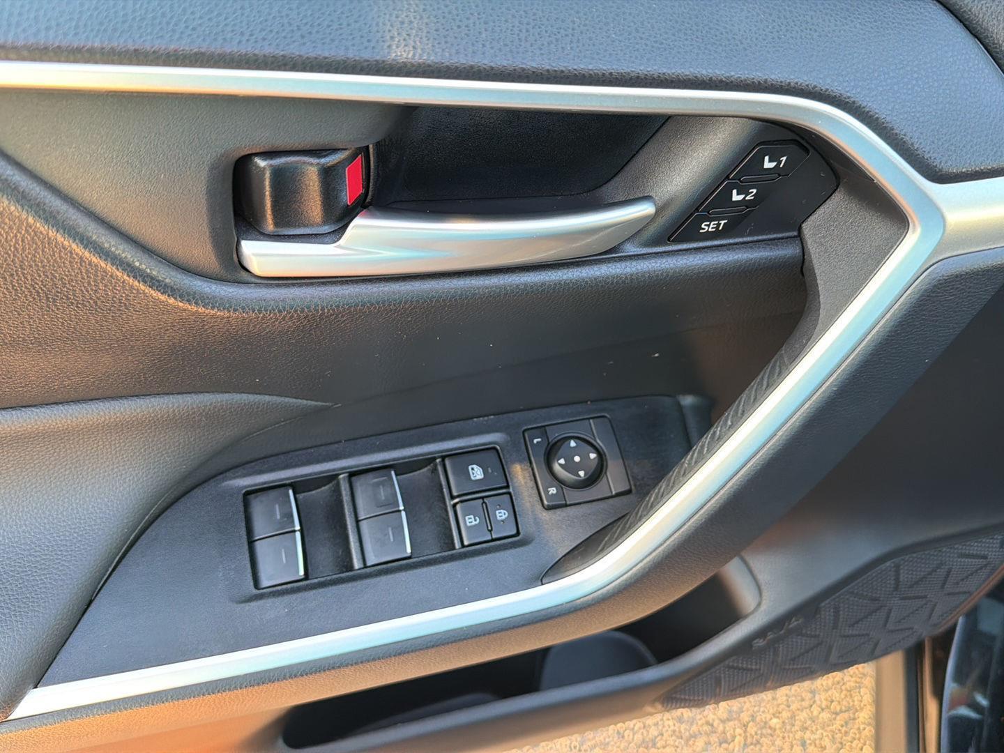 Used 2025 Toyota RAV4 SUV
