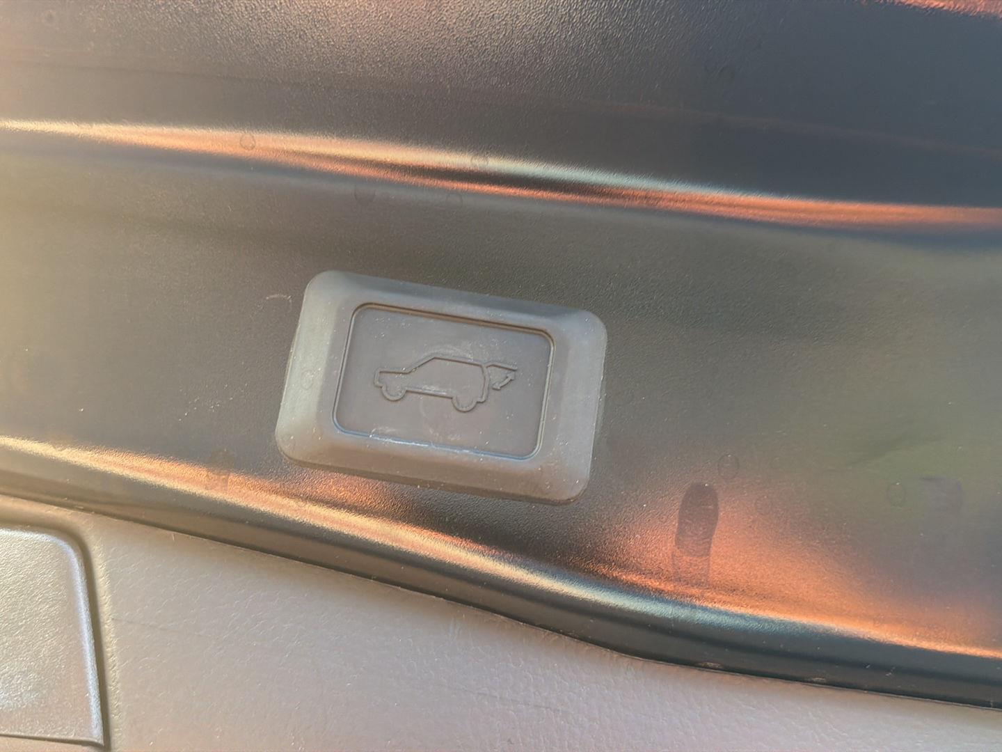 Used 2025 Toyota RAV4 SUV