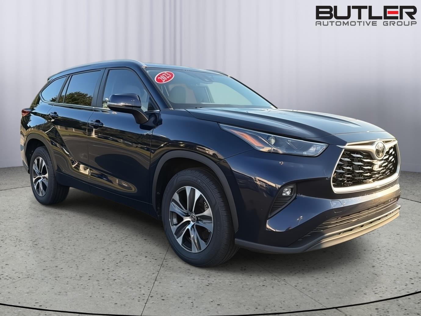 Used 2023 Toyota Highlander SUV